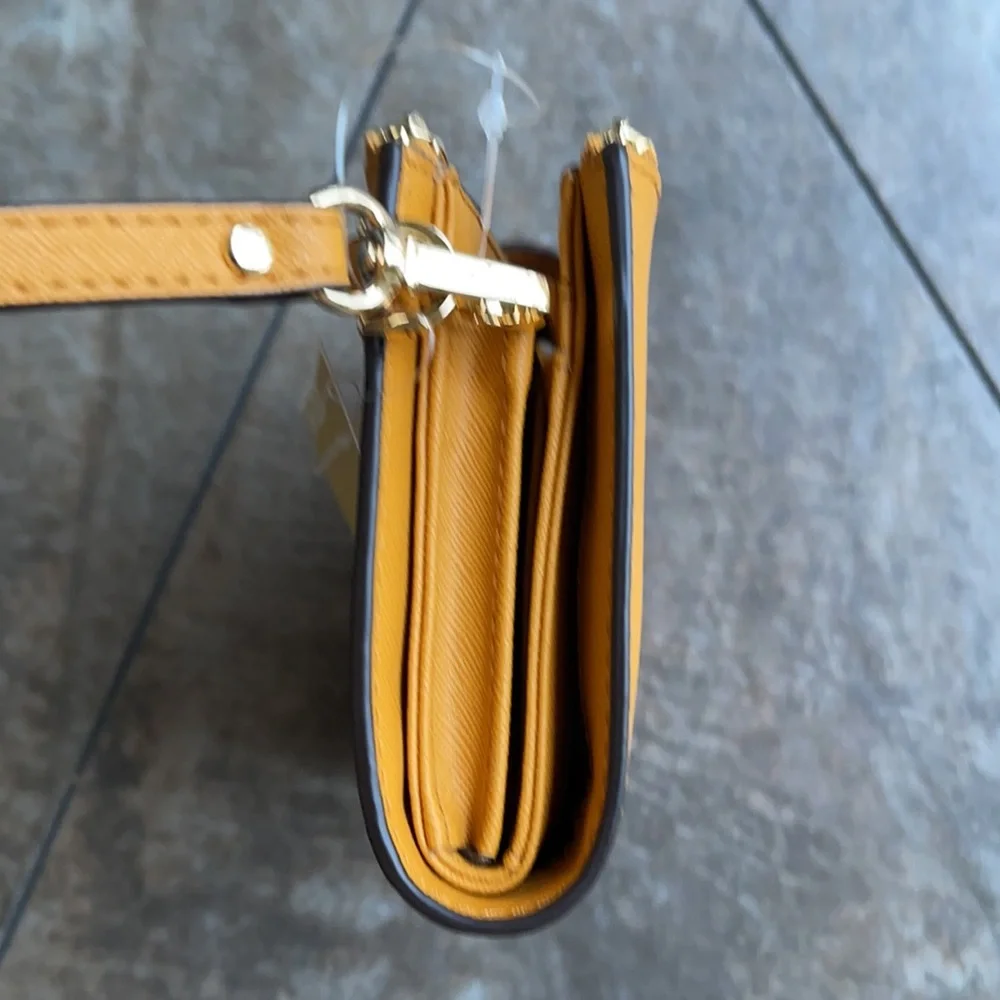 Michael Kors Jet Set Travel Marigold Double Zip Wristlet Leather